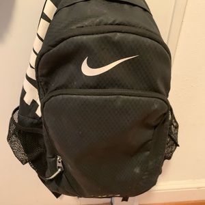 BRAND NEW NIKE AIR MAX BACKPACK!